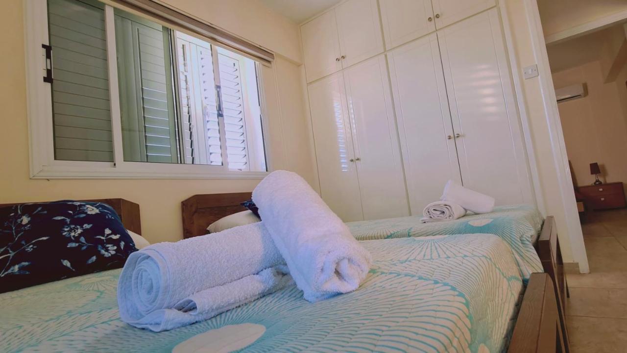Stay Sunshine Apartment Paralimni Exteriör bild