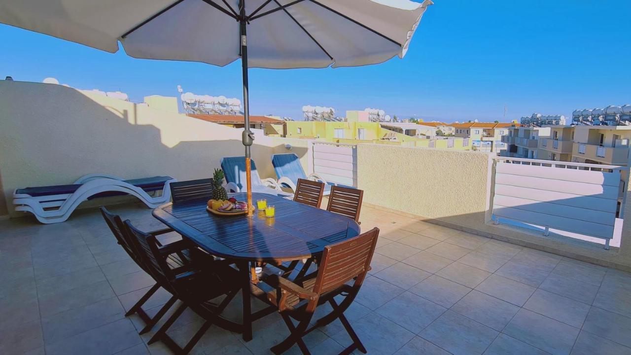 Stay Sunshine Apartment Paralimni Exteriör bild