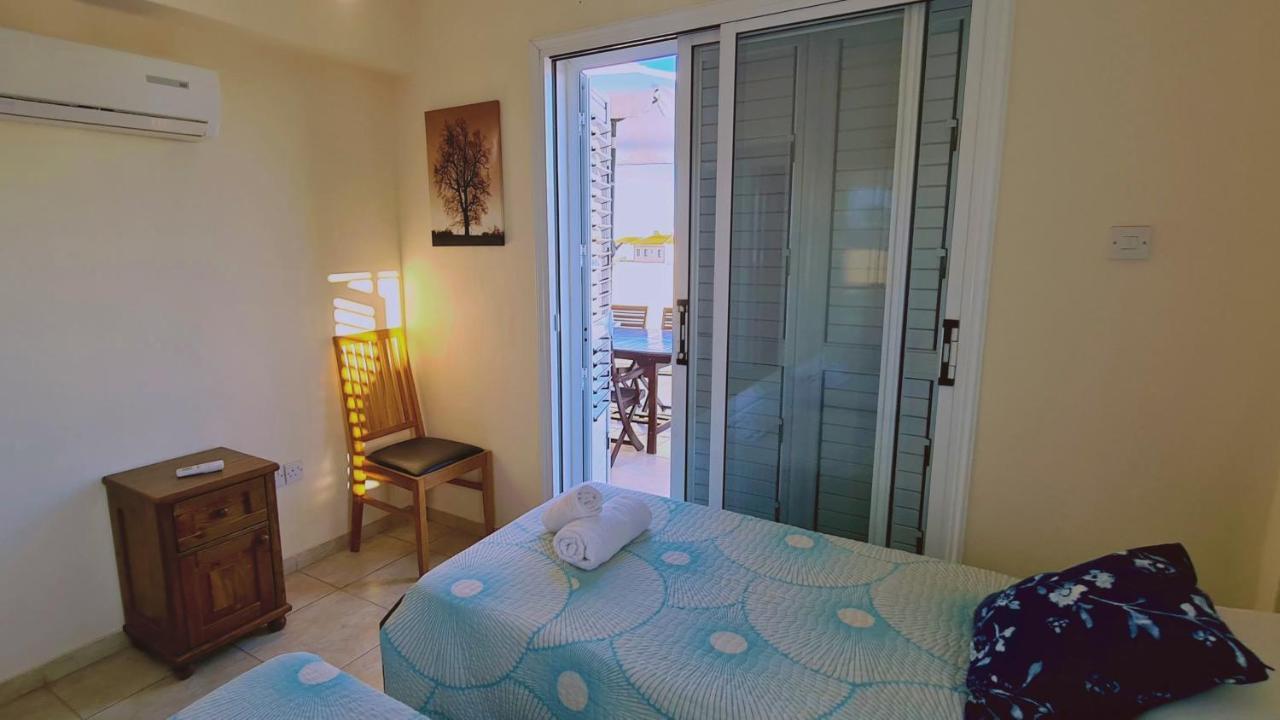 Stay Sunshine Apartment Paralimni Exteriör bild
