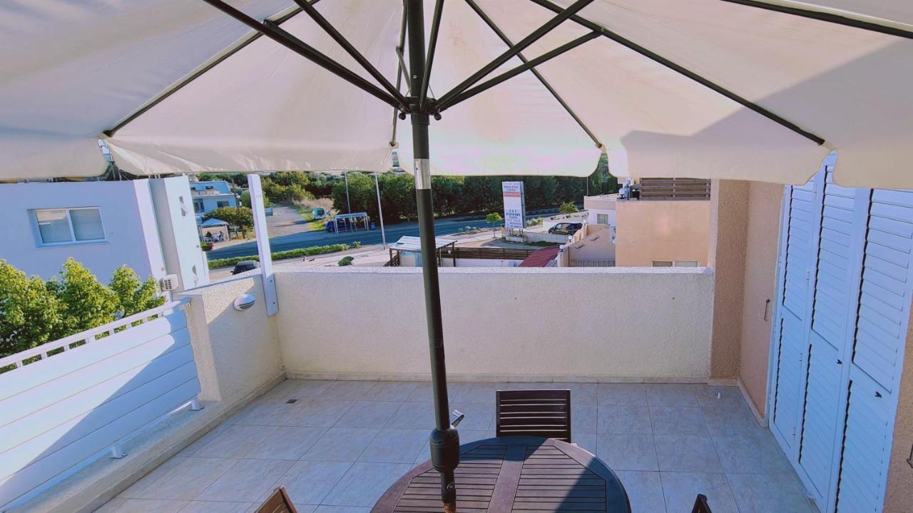 Stay Sunshine Apartment Paralimni Exteriör bild