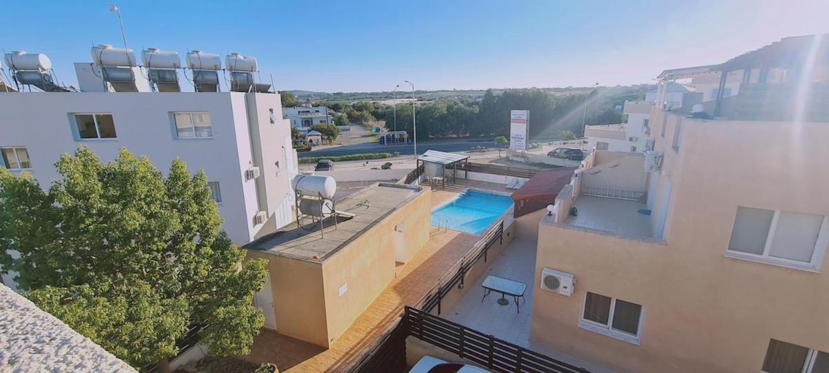 Stay Sunshine Apartment Paralimni Exteriör bild