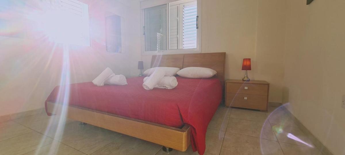 Stay Sunshine Apartment Paralimni Exteriör bild