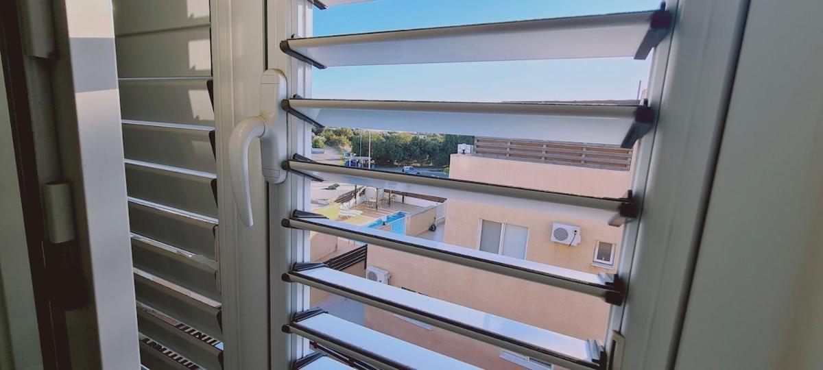 Stay Sunshine Apartment Paralimni Exteriör bild